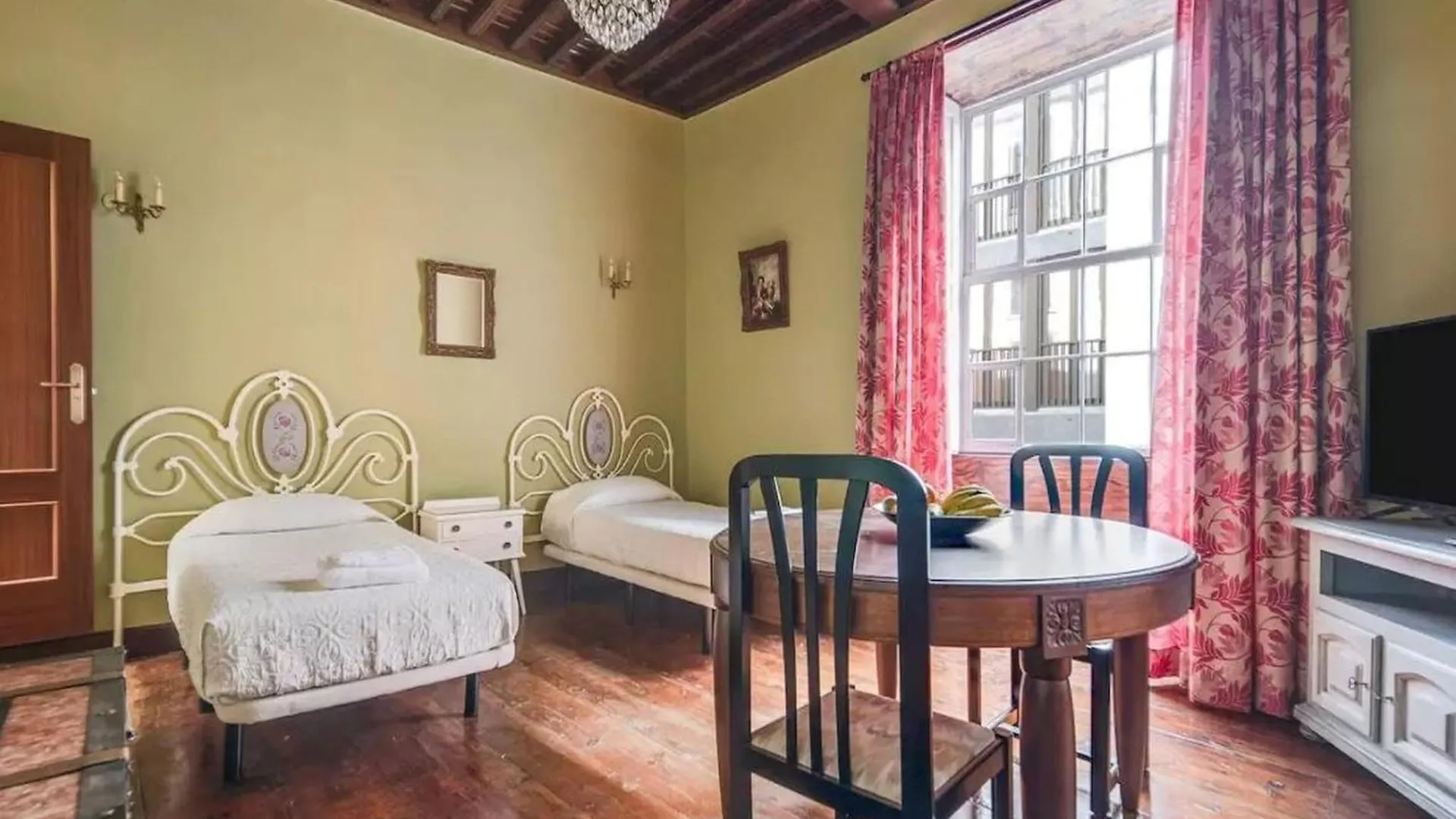 Holiday Home In San Crist Bal De La Laguna La Laguna  0*, La Laguna (Tenerife)